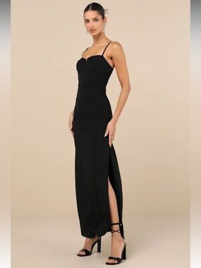 NWT- Romantic Existence Black Column Maxi Dress